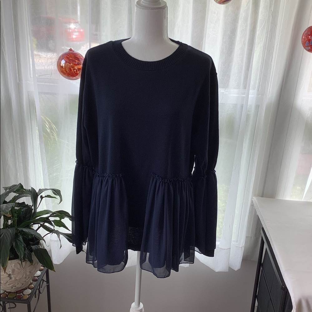 Lost ink sweater